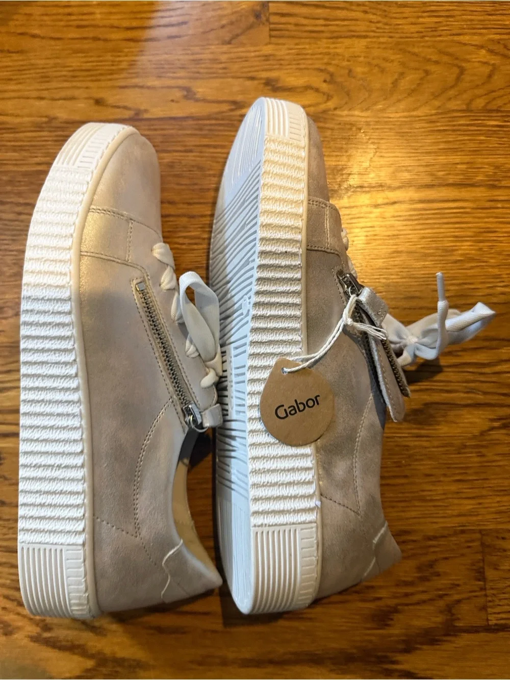Gabor low top